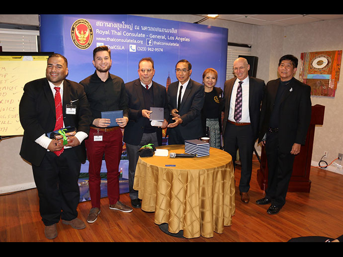 เมื่อวันที่ 19 ธันวาคม 2559 นายธานี แสงรัตน์ กงสุลใหญ่ ณ นครลอสแอนเจลิส ได้เป็นประธานเปิดงานสัมมนาวิชาการให้ความรู้เรื่องสภาพการจ้างงานอย่างถูกต้อง จัดโดยสมาคมนวดไทยและสปาแห่งสหรัฐอเมริกาที่สถานกงสุลใหญ่ฯ ซึ่งเป็นกการประชุมในเชิงวิชาการครั้งที่ 4 ของสมาคมฯ และมีผู้เข้าร่วมประมาณ 60 คน